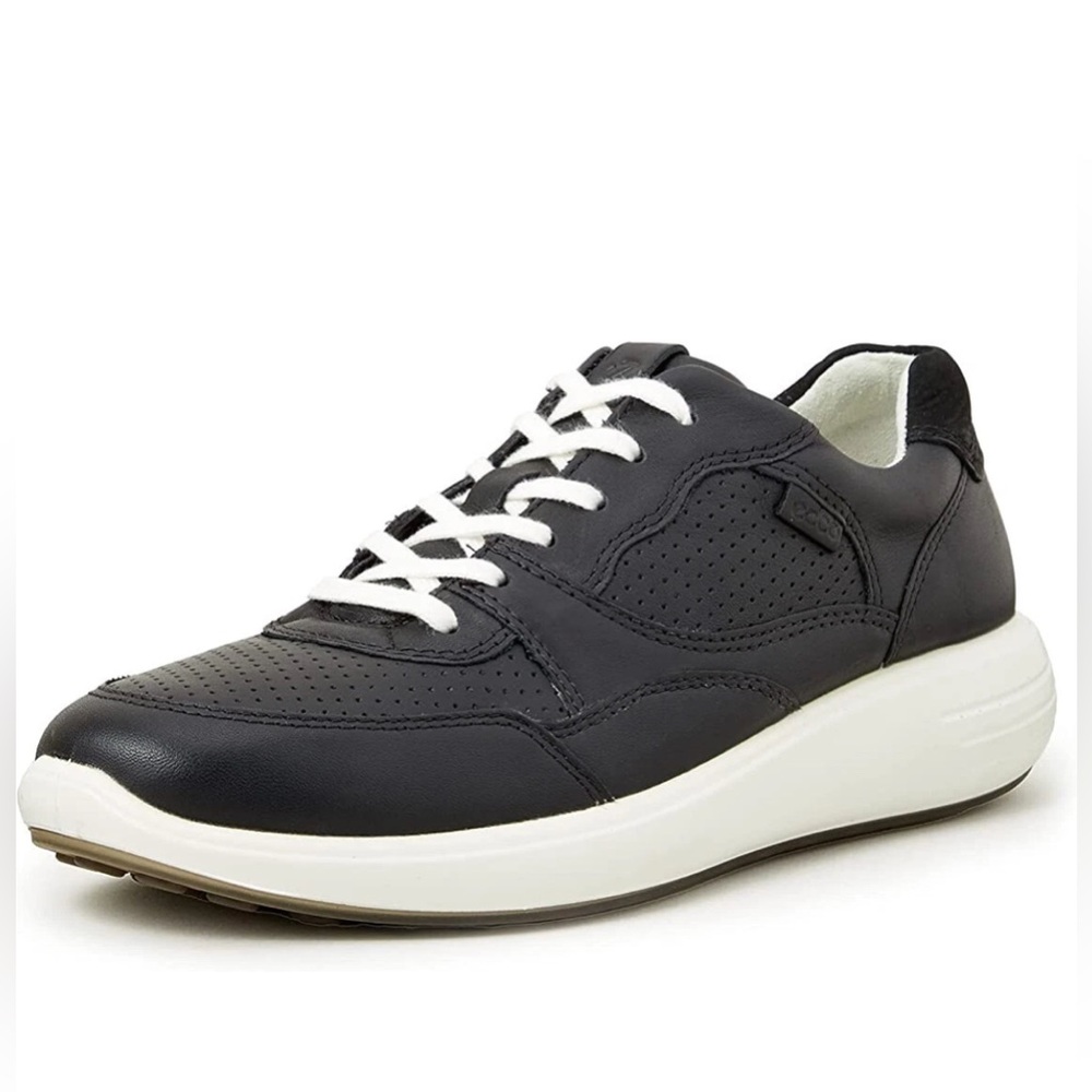 ECCO Women's Black‎ Leather Sneaker Soft Runners Athletic Lace Up Flat Comfort 6